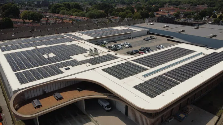 Dakbedekking Koninklijke van Eerd